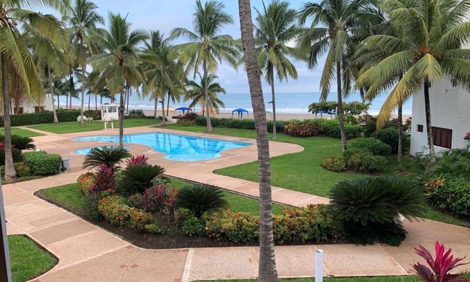 Same Apartamento | Club Casablanca en la misma playa