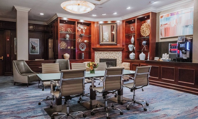 Downtown Boston Hotel | Club Quarters Hotel Faneuil Hall, Boston