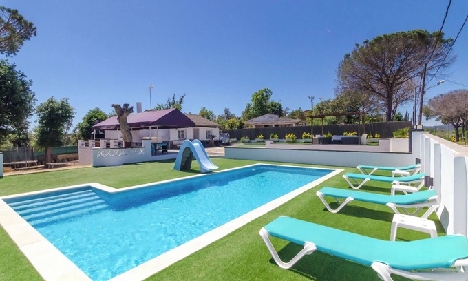 Mas Altaba Villa | Club Villamar - Encantadora villa independiente con piscina privada y vistas a la montaña, ideal ...