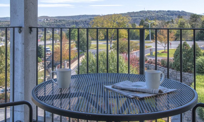 Table Rock Hotel | Club Wyndham Mountain Vista
