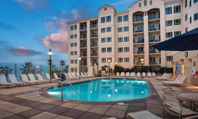 Townsite Complejo | Club Wyndham Oceanside-2 Bedroom Deluxe Ocean View Suite