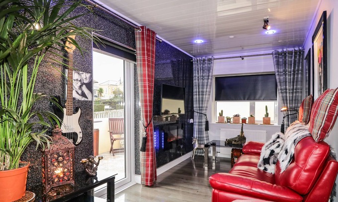 Castlerock Cabaña | CLUBHOUSE VIEW APARTMENT, pet friendly in Castlerock