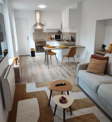 Charleville-Mezieres Apartamento | CMG Studio 002 Petit Bois Place Ducale