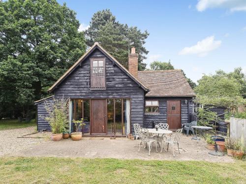 Woodbridge Casa | Coach House