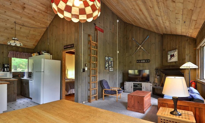 Killington Casa | Coach Road Duplex - Left Side by Killington Vacation Rentals