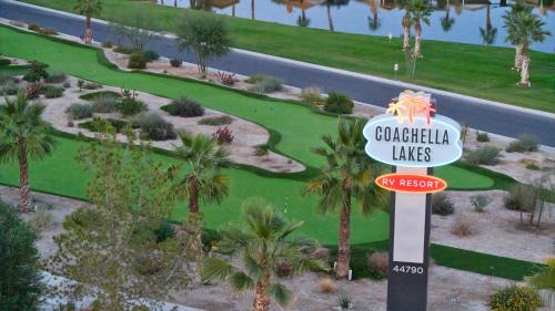 Coachella Otro | Coachella Lakes RV Resort