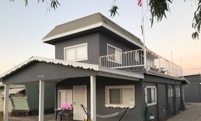 Bombay Beach Casa | Coachella Luxury in Bombay Beach