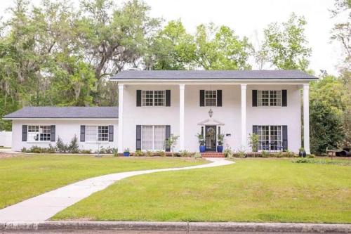 Gainesville Casa | Coaches House - 2 miles from Ben Griffin Stadium