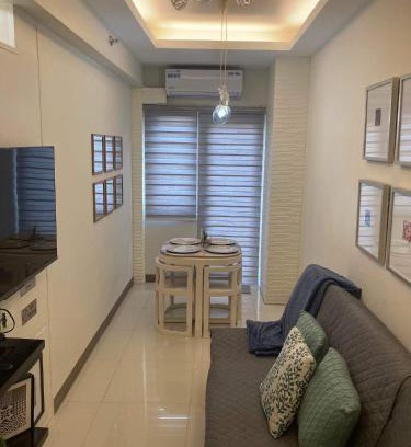 Pasay Apartamento | Coast Residence 4026 PENTHOUSE 1 Bedroom Condo with Wifi & Netflix
