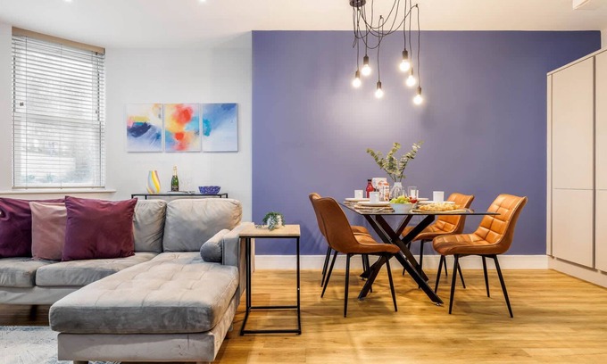 West Cliff Apartamento | Coastal 1-Bed Apt w/ Free Gym, Parking & Garden