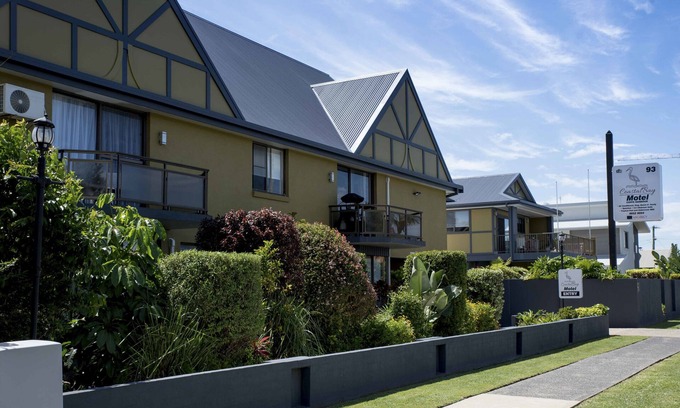 Coffs Harbour Hotel | Coastal Bay Motel Coffs Harbour