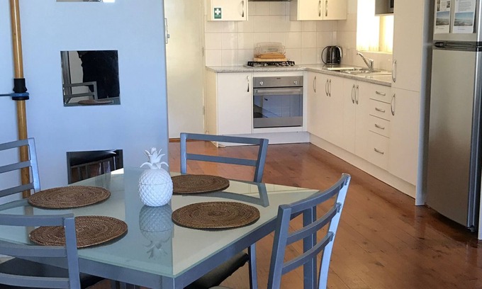 Seacliff Apartamento | Acantilado azul costero