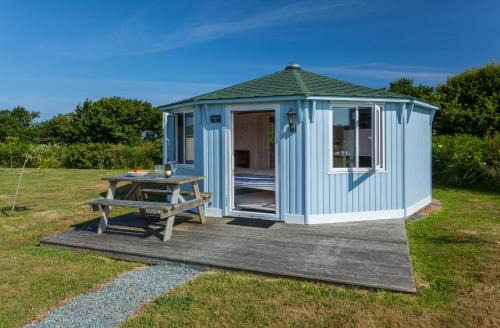 Hartland Otro | Coastal Cabins Glamping