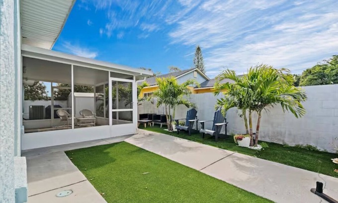St. Petersburg - Clearwater Casa | Coastal Charm House near St. Pete Downtown