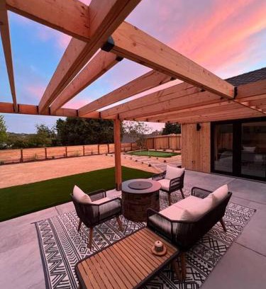 Arroyo Grande Villa | Coastal Chic Retreat - Pismo/AG