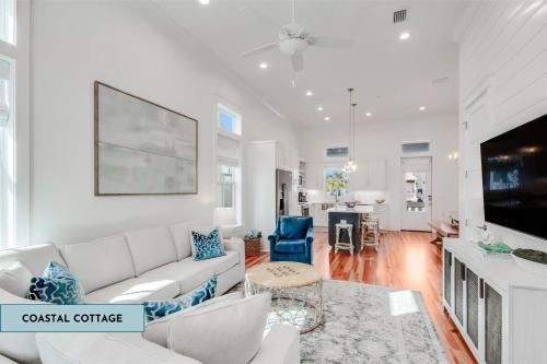 Orange Beach Casa | Coastal Cottage BVR02 by Liquid Life