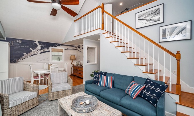 Cape Carteret Cabaña | ⛵️Coastal Cottage in Waterfront Neighborhood