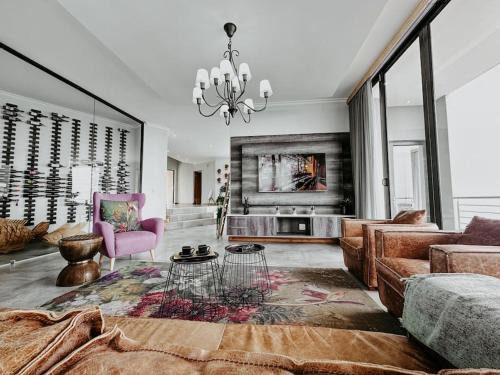 Pinnacle Point Casa | Coastal Elegance