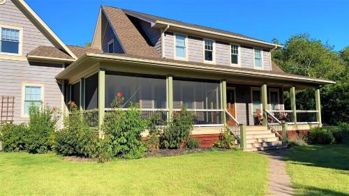 West Cape May Casa | Coastal Farmhouse