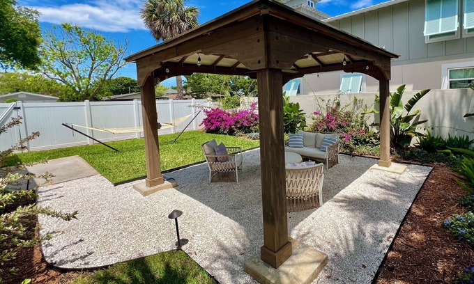 Jacksonville Beach Casa | Coastal Hideaway – Walk to Beach, Dog-Friendly w/ Gazebo & Gourmet Kitchen!