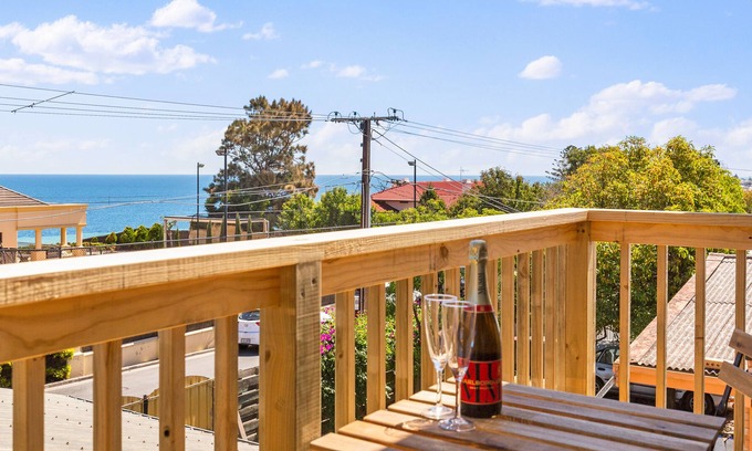 Seacliff Casa | Coastal Holiday Home at Seacliff! 2 x King Beds, close to Adelaide