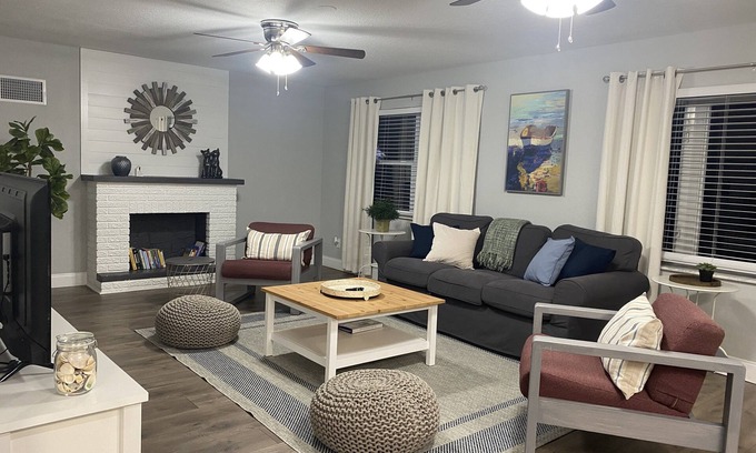 Vero Beach Casa | Coastal Home w/ Outdoor Living, 10 min to Beach