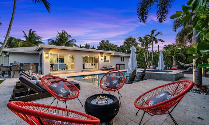 Jupiter Casa | Coastal Home with Private Pool, Hot Tub & Putting Green