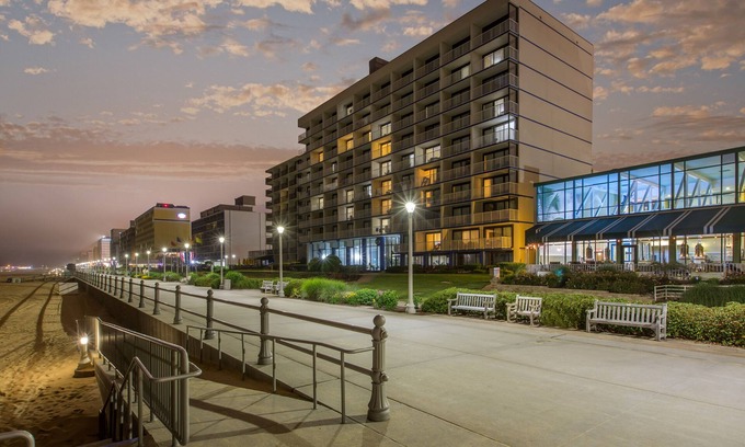 Northeast Virginia Beach Hotel | Coastal Hotel and Suites Virginia Beach Oceanfront