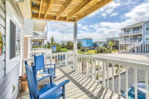 Holden Beach Casa | Coastal Oasis with Decks Walk to Holden Beach!
