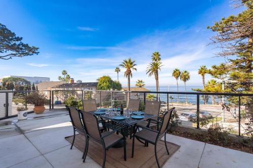 Village of La Jolla Casa | Coastal Overlook