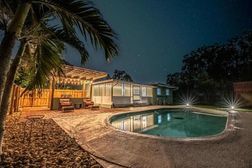 Melbourne Casa | Coastal Pool Retreat - 3BR Oasis Near Downtown and Beaches