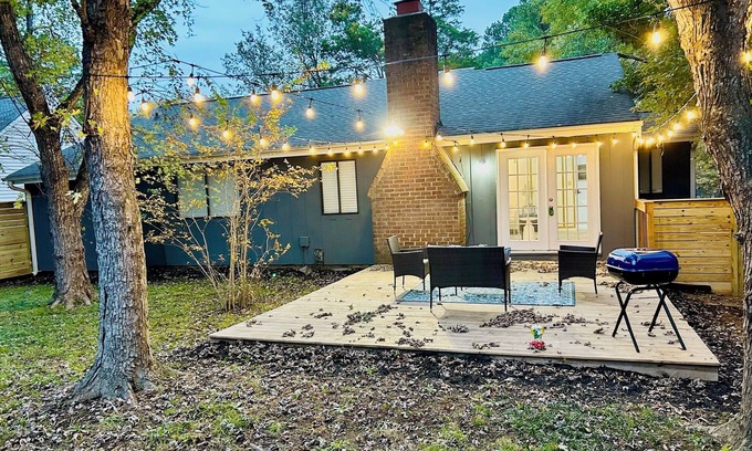 Charlotte Casa | Coastal Retreat Near Pineville/CLT 3BD 2BTH