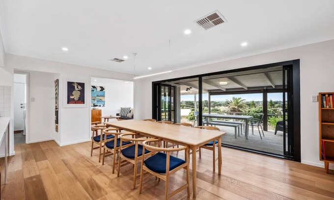 Goolwa South Casa | Coastal Retreat, scenic views, wifi, family friend