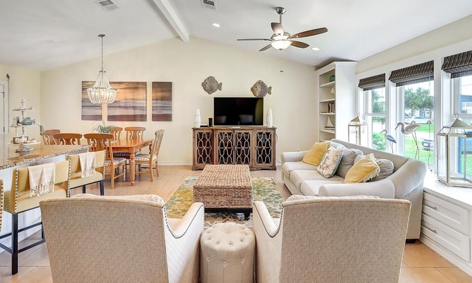 Key Allegro Casa | Coastal Serenity 3 Bedroom Home by Redawning
