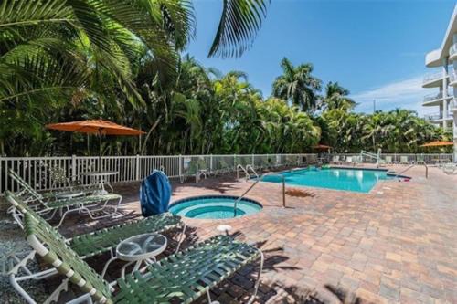 Treasure Island Apartamento | Coastal Serenity