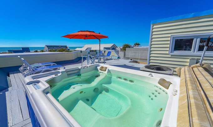 Siesta Key Village Apartamento | Coastal Surfside by Beachside Management