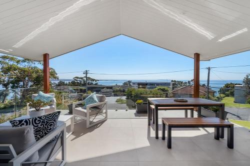 Mollymook Beach Casa | Coastwatch on Bannister Headland