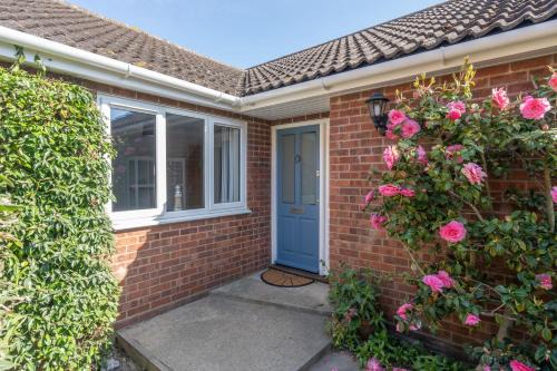 Winterton-on-Sea Casa | Cobbles End by Winterton Cottages