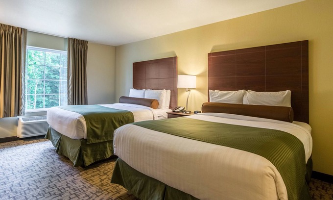 Erie Hotel | Cobblestone Hotel & Suites - Harborcreek