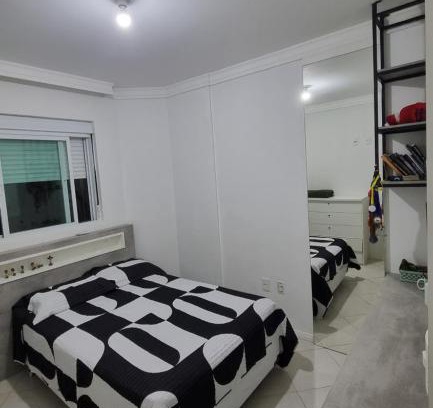 Ingleses Norte Apartamento | Cobertura a 100m da praia e próximo ao centro