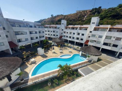 Centro Casa | Cobertura no Villa da Praia Grande Resort Residence