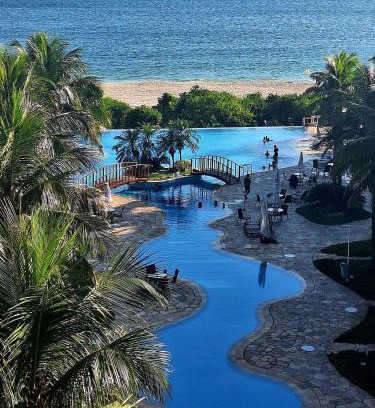 Camboinhas Apartamento | Cobertura PÉ NA AREIA com Deslumbrante Vista Panorâmica