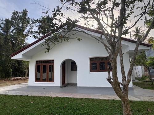 Habaraduwa Villa | Coco Nook Villa