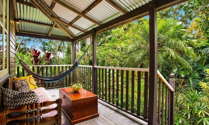 Possum Creek Cabaña | Coco's Cottage - Beach Houses of Byron