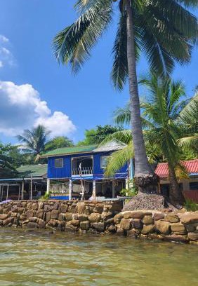 Koh Rong Sanloem Hostal | CocoHuts