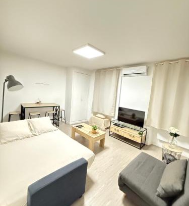 Prefecture Apartamento | Cocon Marseillais, Centre-Ville, Vieux-Port - Rue Paradis, Rénové, Climatisé, 2pers