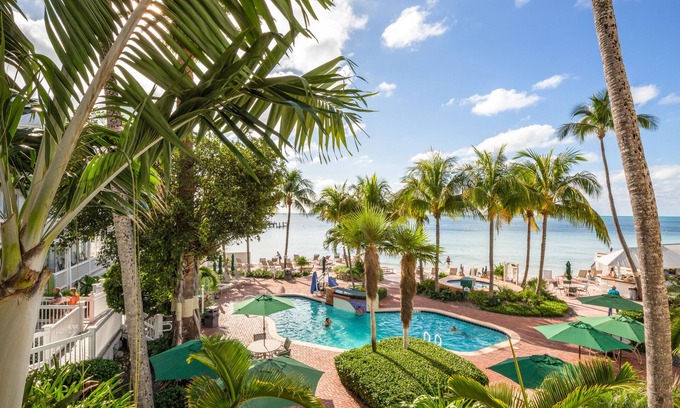Old Town Complejo | Coconut Beach Resort