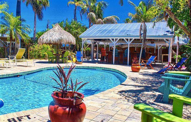 Bay Esplanade Apartamento | Coconut Grove Beach Resort Suites 1 to 4