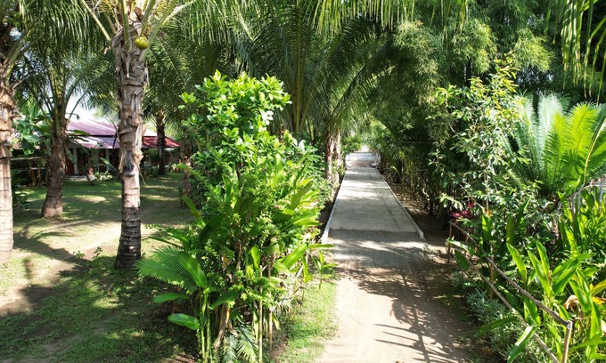 Sumbawa Barat Cabina | Coconut homstay