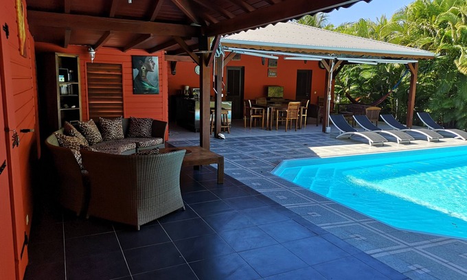 Rifflet Villa | coco kaz, piscina, playa de perlas en Riflet Deshaies